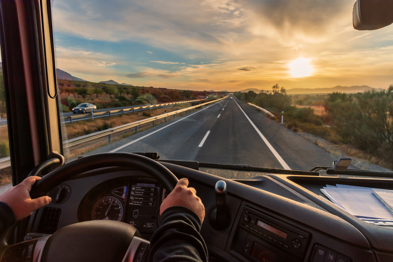 How To Report an Unsafe Truck Driver in Texas