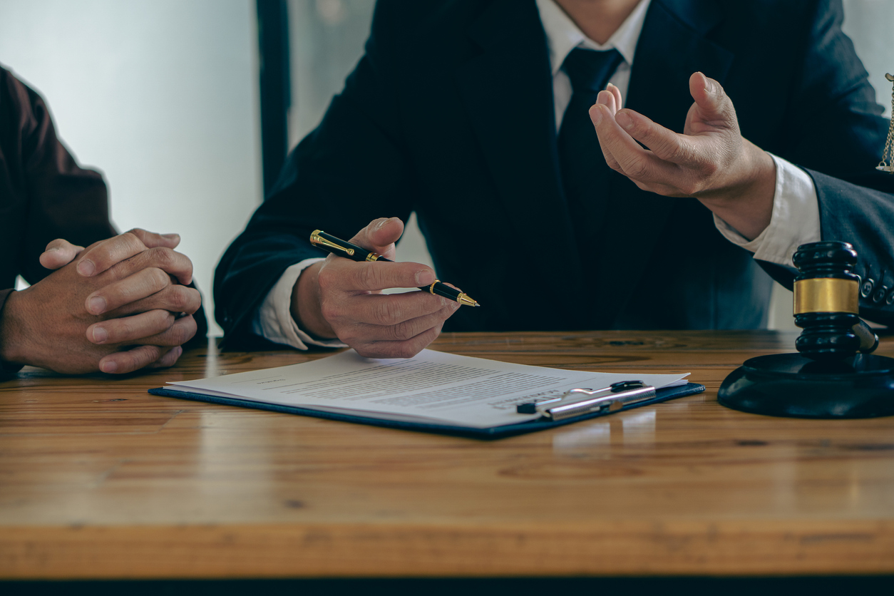 Parker Law Firm Injury Lawyers | Who Are the Plaintiffs and Defendants in Personal Injury Cases?  Who Are the Plaintiffs and Defendants in Personal Injury Cases?